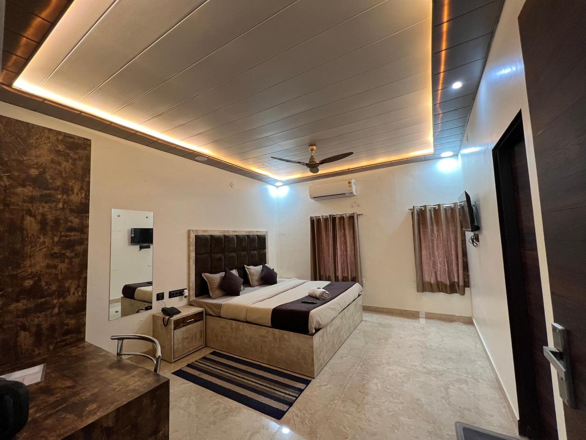 Govindam Royal Stay ชัยปุระ ภายนอก รูปภาพ